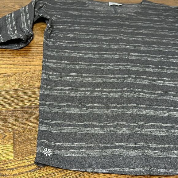 Athleta Gray Stripe with Shimmer Dory Dolman - Size XS - Picture 6 of 12